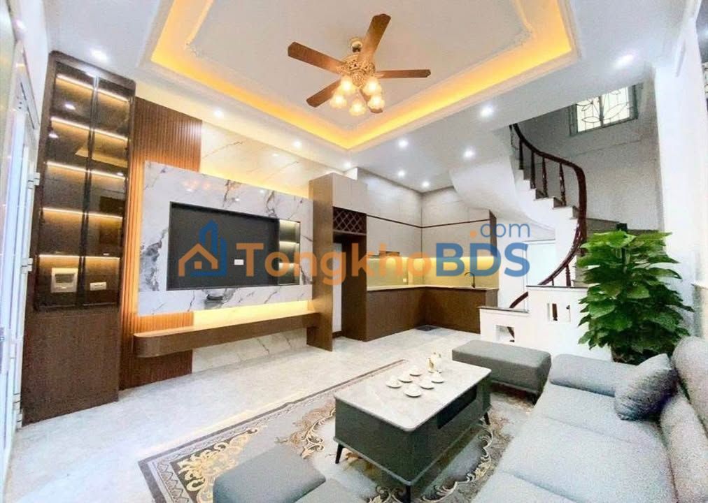 Nhà riêng Nhân Hòa 40m² 12 tỷ – Ô tô vào tận nhà