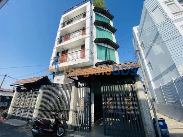 Nhà phố 3 mặt tiền Tam Bình giá 10.5 tỷ - Vị trí đắc địa