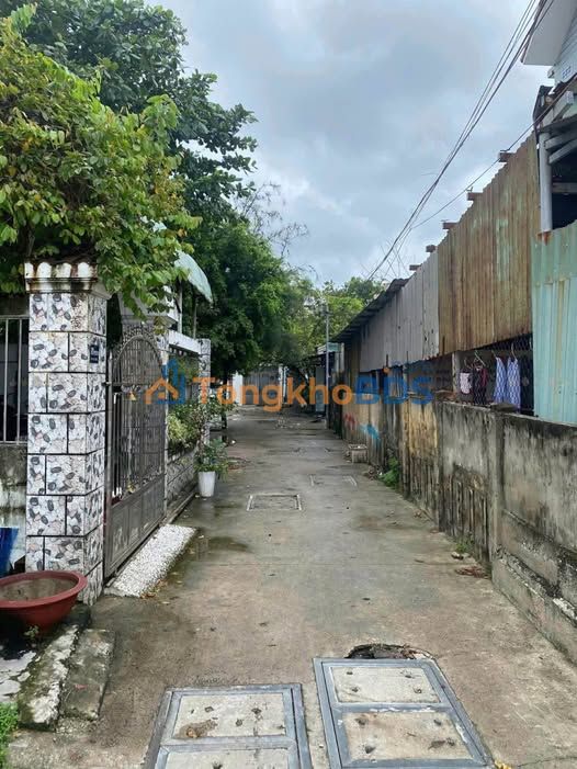 Nhà Sơn Trà 60m² giá 3.35 tỷ - Vị trí đẹp gần biển Mân Thái!