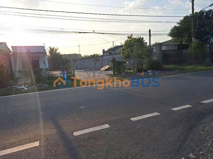 Nhà mặt tiền Nguyễn Thị Rành Củ Chi giá 3.5 tỷ - Thích hợp KD