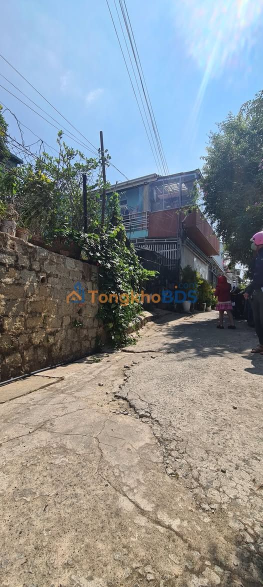 Đất nền Phường 6 Đà Lạt 87m² giá 3.8 tỷ - Đường to ô tô vào tận nơi!