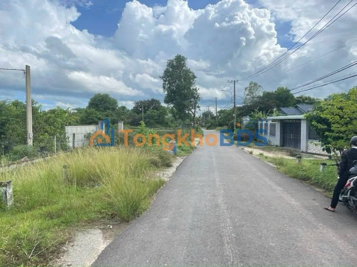 Đất nền Thái Mỹ Củ Chi 1.363m² giá 8.3 tỷ - Sổ đỏ chính chủ