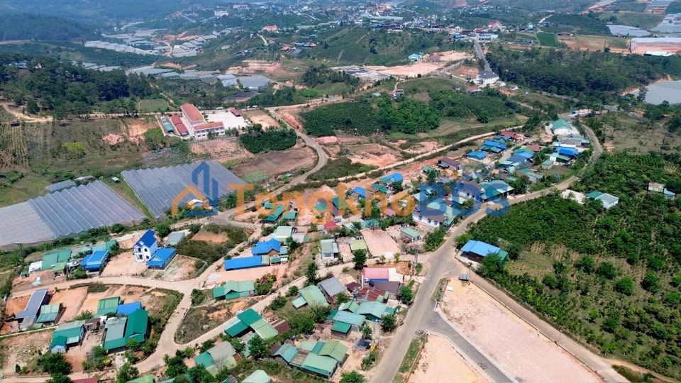 Đất nền góc Đạ Nhim 400m² thổ cư 100% giá tốt