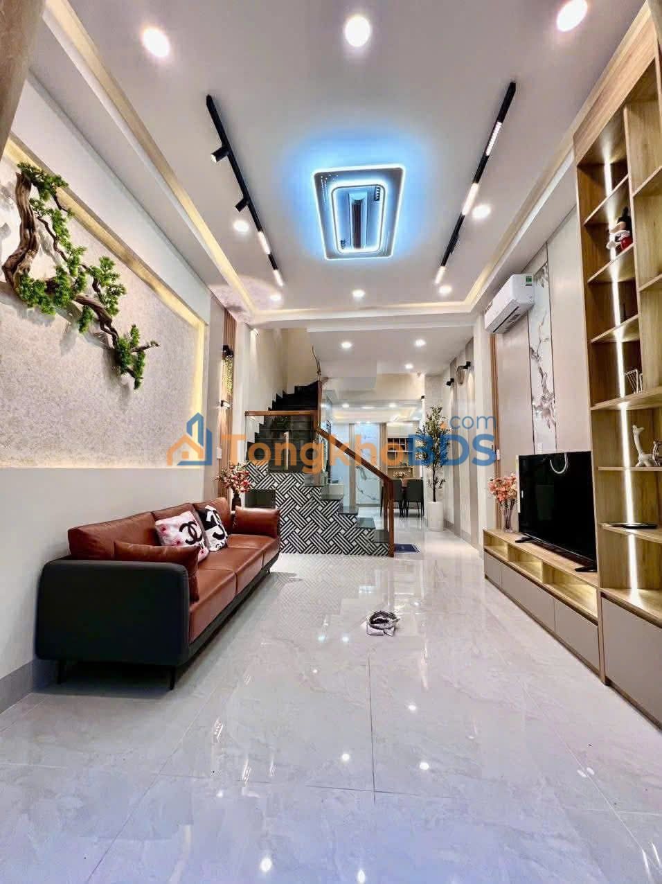 Nhà riêng Mỹ Đình 41m² 8.2 tỷ - Vị trí đẹp, ở ngay