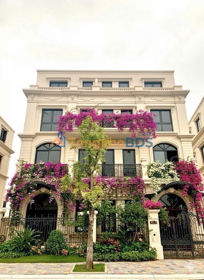 Biệt thự Vinhomes Đan Phượng 228m² giá 30 tỷ - Giá tốt hiếm có