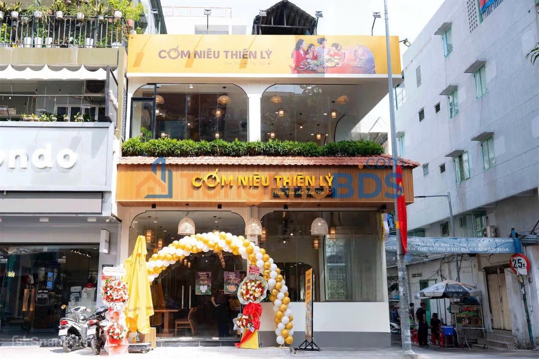 Nhà phố Nguyễn Tuân Thanh Xuân 350m² - Mặt tiền kinh doanh đắc địa