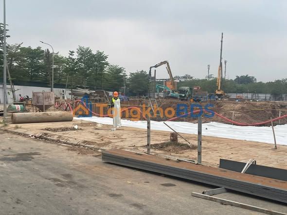 Shophouse FLC Đại Mỗ 52m² giá 3.692 tỷ - Mặt tiền KD