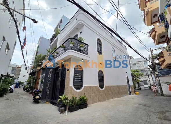 Nhà riêng Quận 7 46m² giá 7.65 tỷ - Ô tô vào tận nhà!