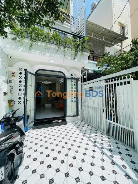 Nhà riêng P. Phú Thuận Q7 49m² giá 5.8 tỷ - Sổ hồng sẵn