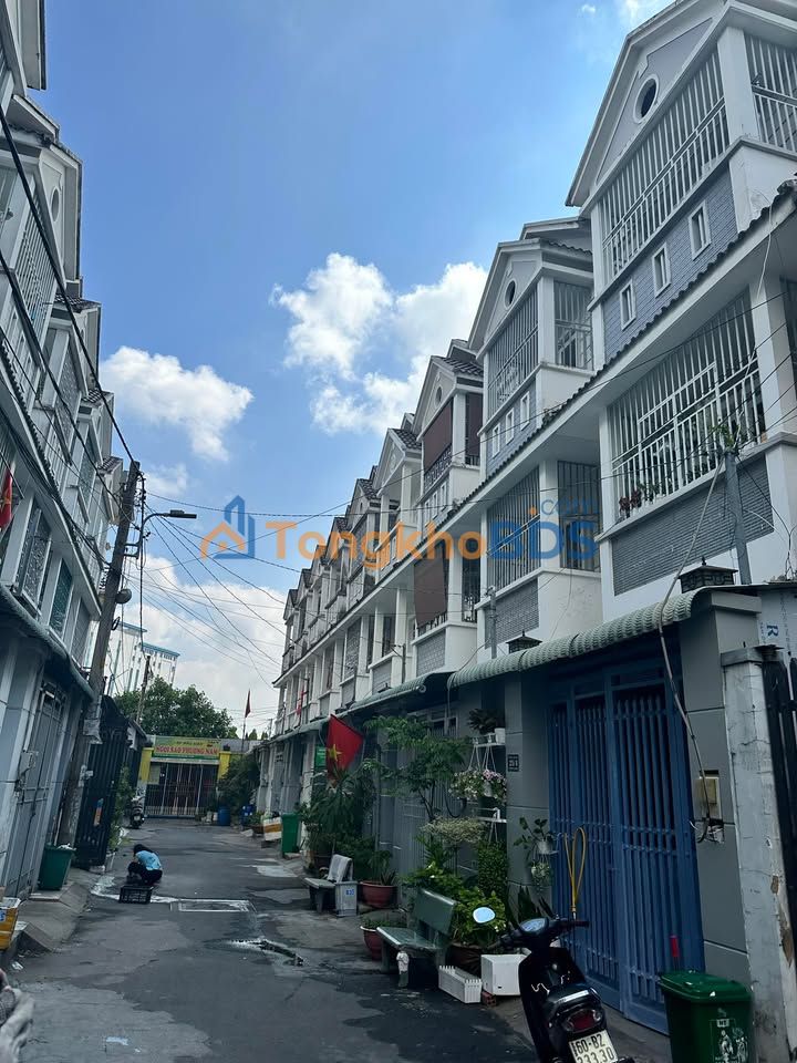 Nhà riêng Hiệp Phú Q9 57m² - Chính chủ bán, hẻm ô tô