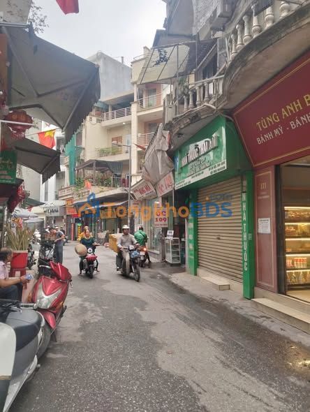 Nhà phố Yên Hòa, Cầu Giấy 50m² 8.2 tỷ - Vị trí đắc địa, sinh lời cao!