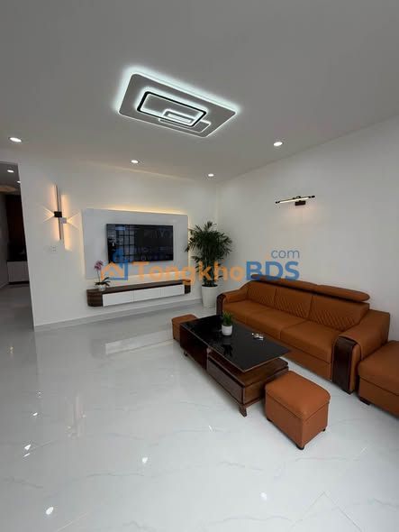 Nhà P9 Đà Lạt 55m² 2.6 tỷ - Ô tô vào tận nhà