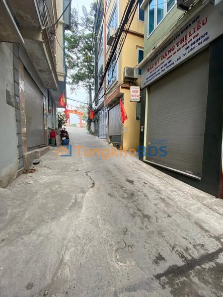 Nhà riêng Thụy Phương 37m² 8 tỷ - Vị trí đẹp, ô tô vào tận nhà