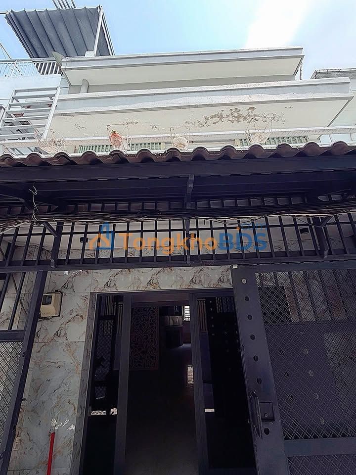 Nhà phố Quận 7 Nguyễn Văn Quỳ 45m² giá 5.3 tỷ - Sổ hồng sẵn