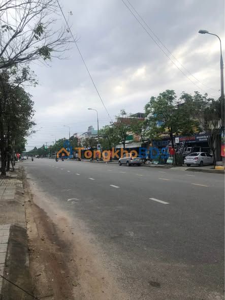 Nhà phố Hồ Nghinh Tam Kỳ 161m² giá 4.6 tỷ - Mặt tiền kinh doanh!