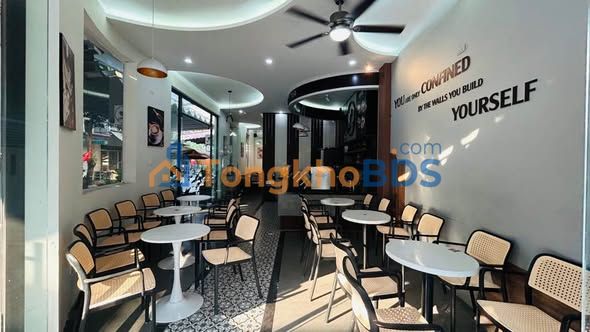 Nhà Phố Tôn Quang Phiệt Sơn Trà 115m² 15.3 tỷ - Mặt tiền kinh doanh sầm uất