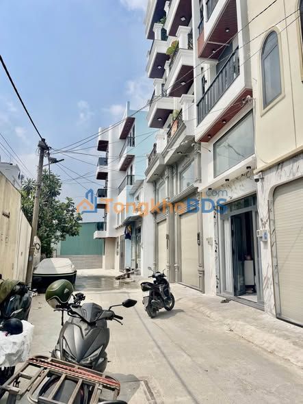 Nhà riêng Bình Tân 66m² giá 6.85 tỷ - Ô tô vào tận nhà!