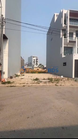 Đất nền Đường Máng Nước 100m² giá 5.1 tỷ - Đường to ô tô