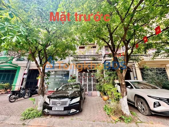 Nhà riêng Cầu Giấy 50m² - Ô tô vào tận nhà, vị trí cực đẹp!