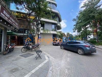 Nhà 6 tầng Võng Thị Tây Hồ 50m² - Sẵn sàng ở ngay