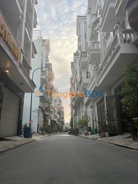 Nhà riêng Bình Tân 50m² giá 2.9 tỷ - Full nội thất cao cấp!