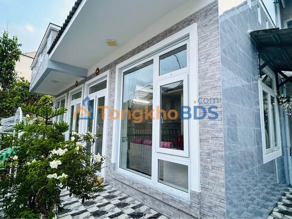 Nhà riêng Phường 6 Đà Lạt 240m² 9.5 tỷ - Vị trí đẹp hiếm có