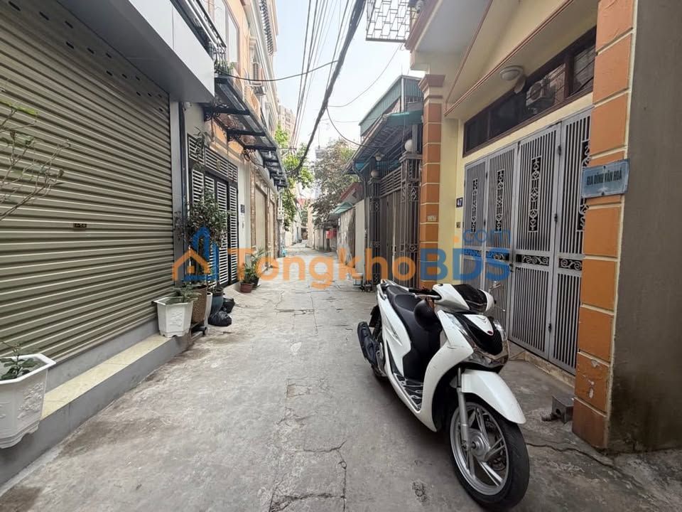 Nhà riêng Phan Đình Giót Hà Đông 78m² giá 10 tỷ - Mặt tiền rộng cực đẹp