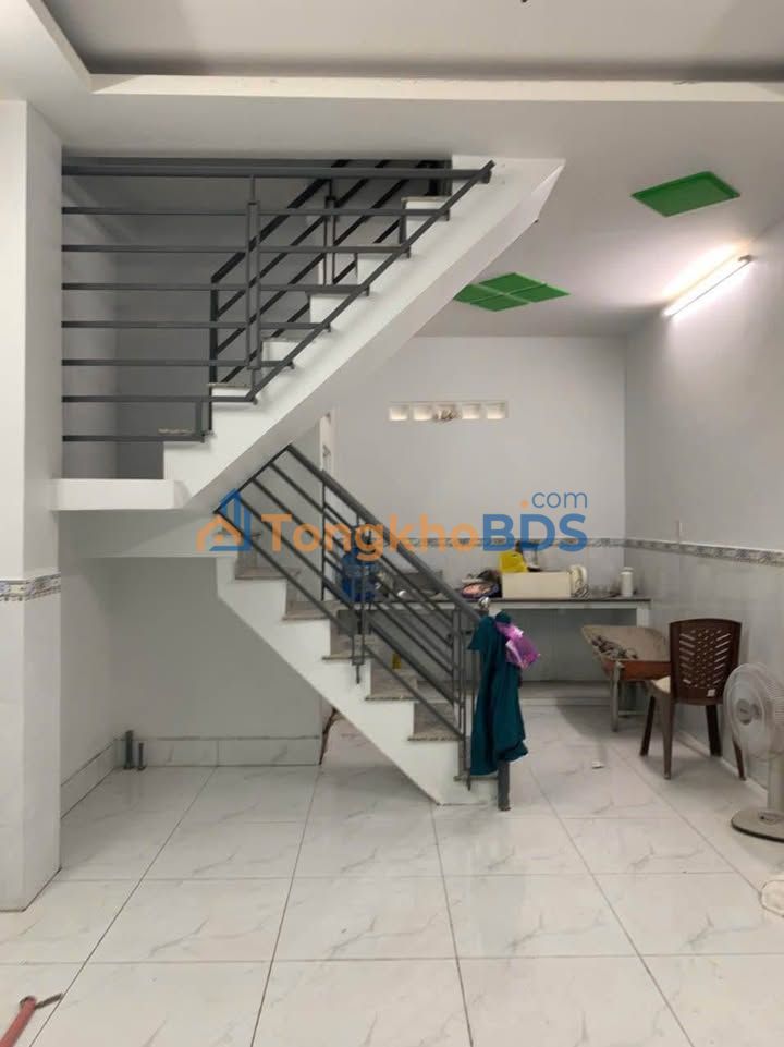 Nhà lầu Tân Thạnh Đông Củ Chi 48m² 900 triệu - Sẵn sàng ở ngay