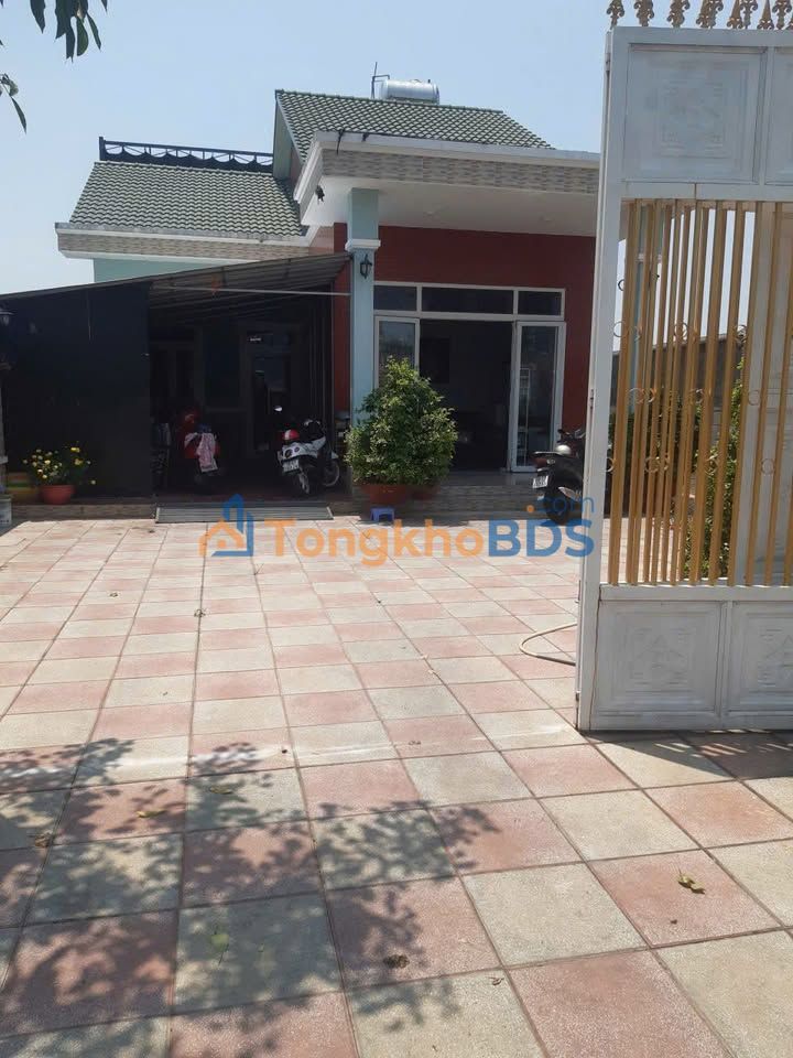Nhà phố Khu Gió Ngàn Củ Chi 260m² - Mặt tiền kinh doanh