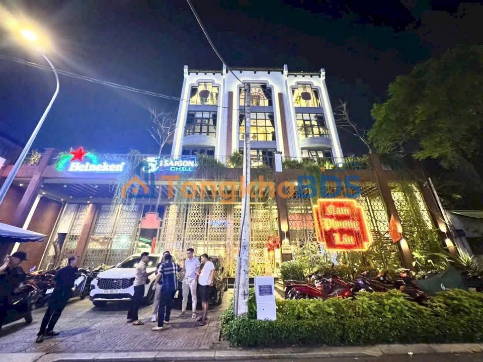 Nhà Phố Quận 3 677m² giá 350 tỷ - Dòng tiền ổn định, vị trí đắc địa