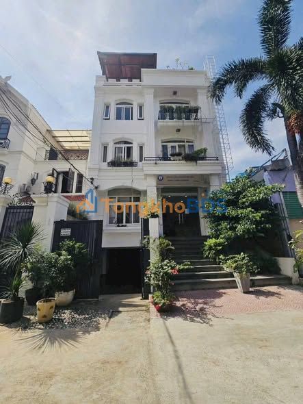Tòa CHDV Thảo Điền 194m² - Dòng tiền 140tr/tháng