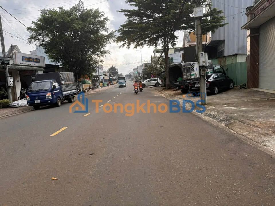 Nhà phố Bảo Lộc 252m² giá 9.5 tỷ - Mặt tiền kinh doanh sầm uất