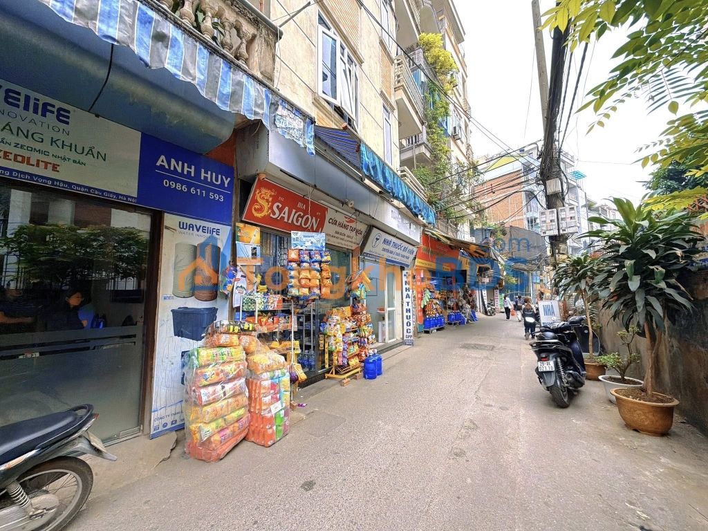 Nhà riêng Xuân Thủy Cầu Giấy 46m² - Ô tô vào tận nhà