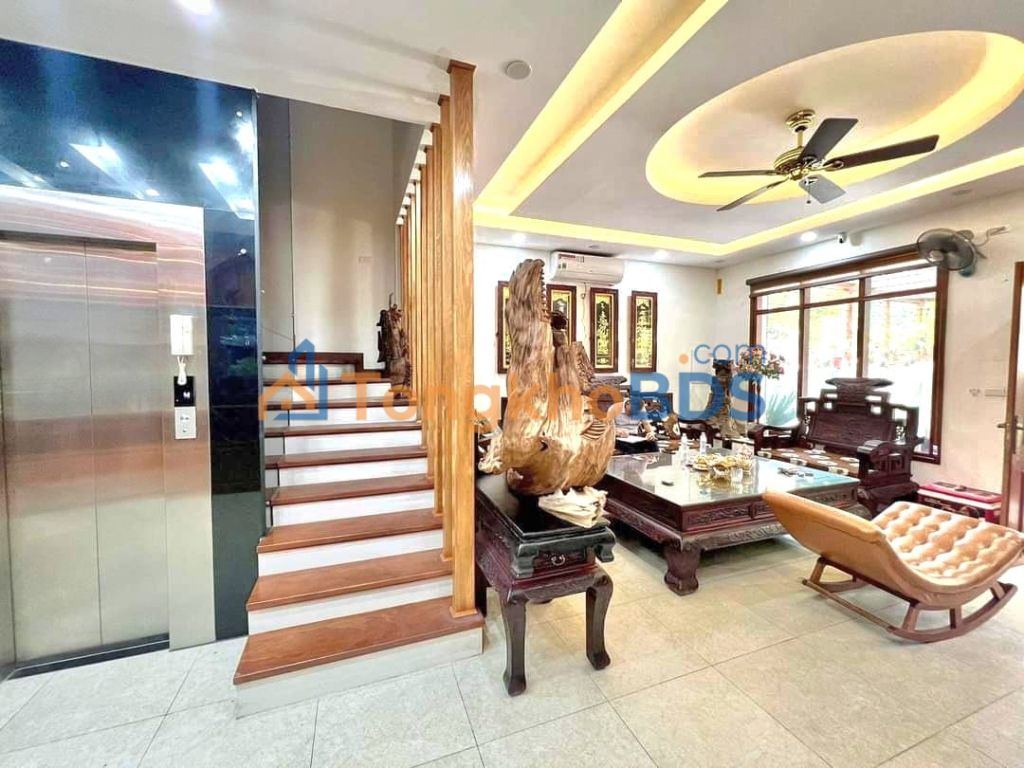 Nhà phân lô Vạn Bảo Ba Đình 85m² giá 50 tỷ - Ô tô vào nhà