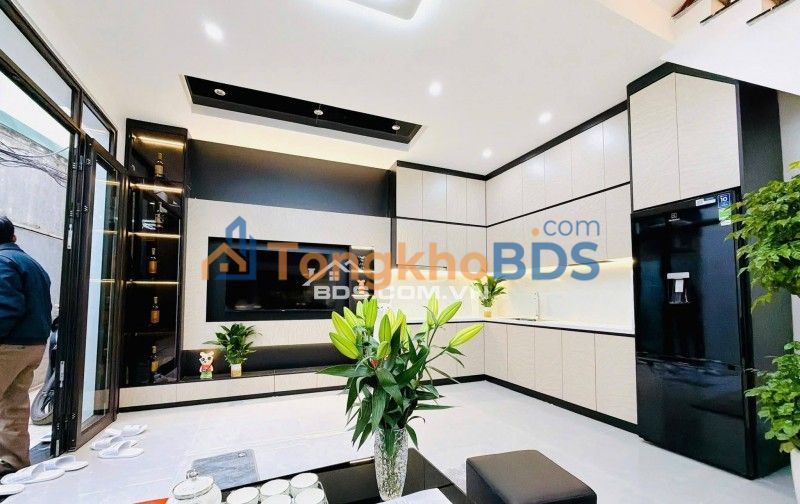 Nhà riêng Minh Khai 24m² giá 6.98 tỷ - Full nội thất cao cấp