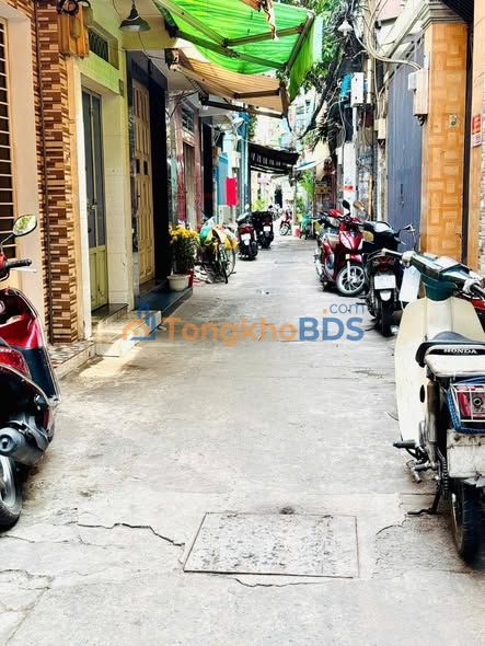 Nhà riêng Hồ Bá Kiện Quận 10, 46m² giá 6.5 tỷ - Sẵn sàng ở ngay!