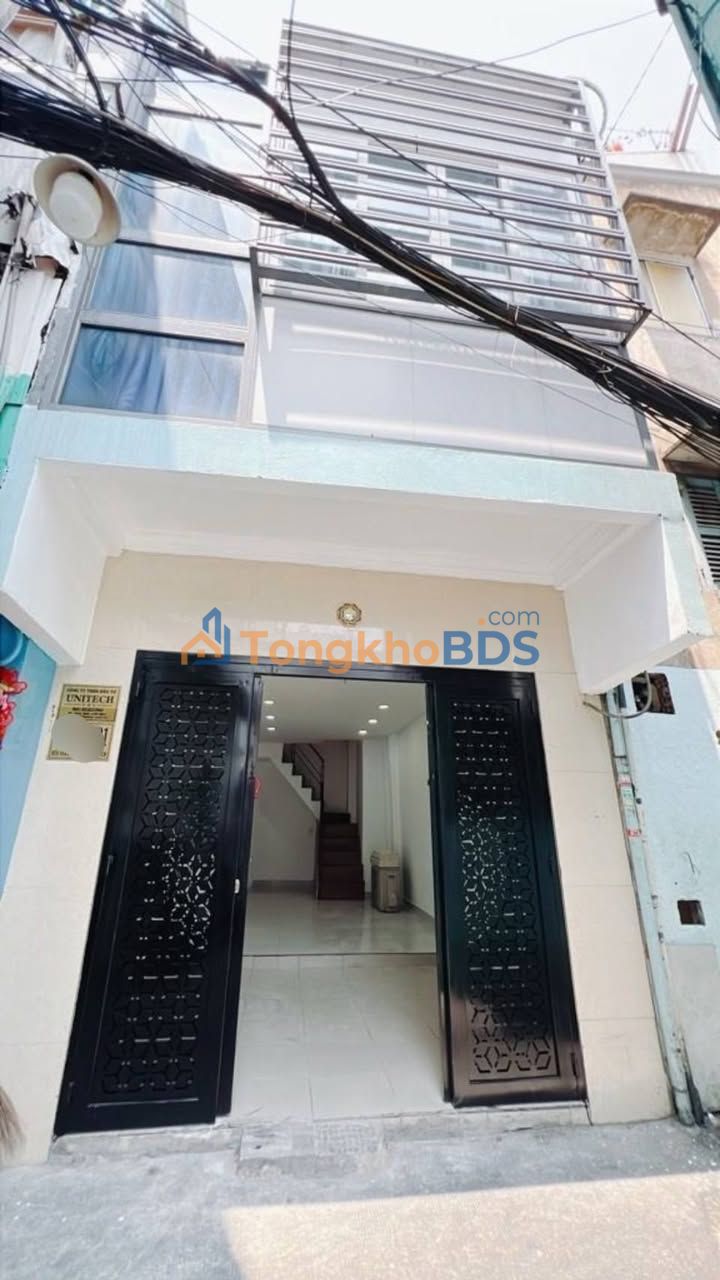 Nhà riêng Bến Vân Đồn Q4 25m² giá 3 tỷ - Giá tốt hiếm có!