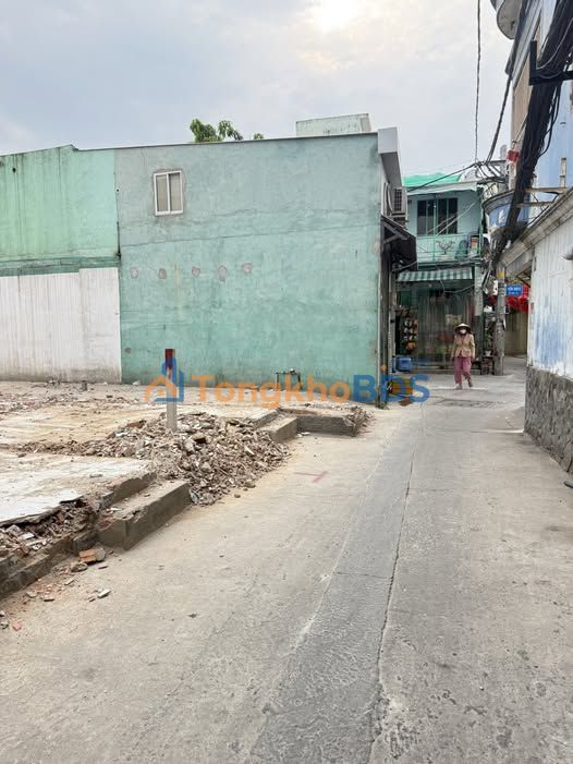 Nhà phố Phú Thuận Quận 7 95m² giá 8.2 tỷ - Vị trí đẹp