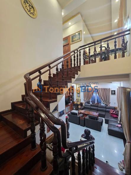 Nhà riêng Phường 6 Đà Lạt 204m² - Vị trí đẹp ô tô tận nhà