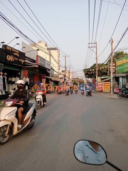 Đất nền Bình Hưng Hòa B, Bình Tân 100m² giá 4 tỷ - Đường to ô tô