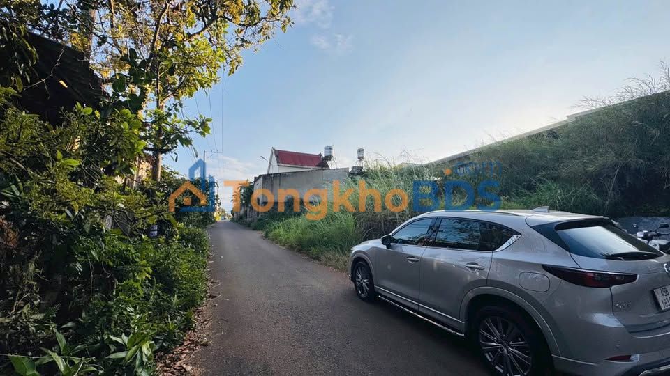 Đất nền Bảo Lộc 120m² giá 1.57 tỷ - Sổ đỏ chính chủ!