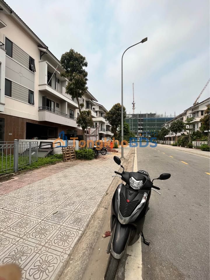 Shophouse Centa Riverside Từ Sơn 100m² 9.5 tỷ - Mặt tiền kinh doanh