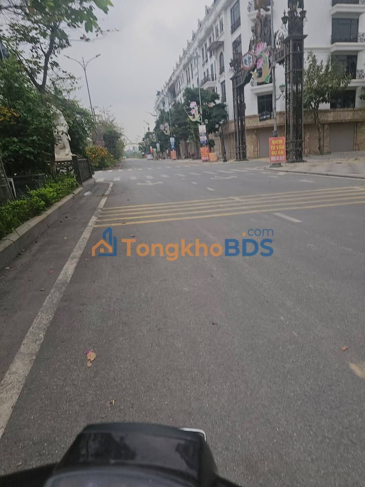 Shophouse Hanaka Paris 120m² 13 tỷ - Vị trí kinh doanh cực tốt!