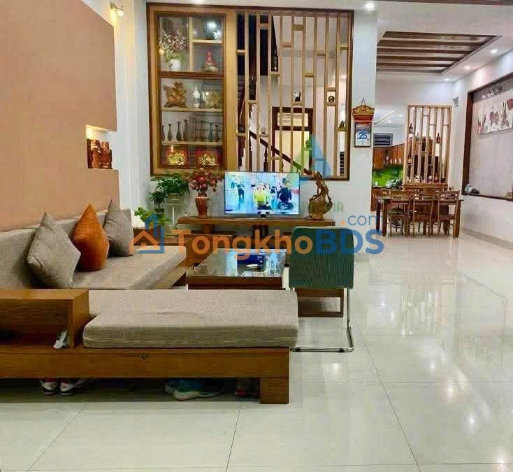 Nhà riêng Sơn Trà 75m² giá 8 tỷ - Vị trí đẹp, dân trí cao!