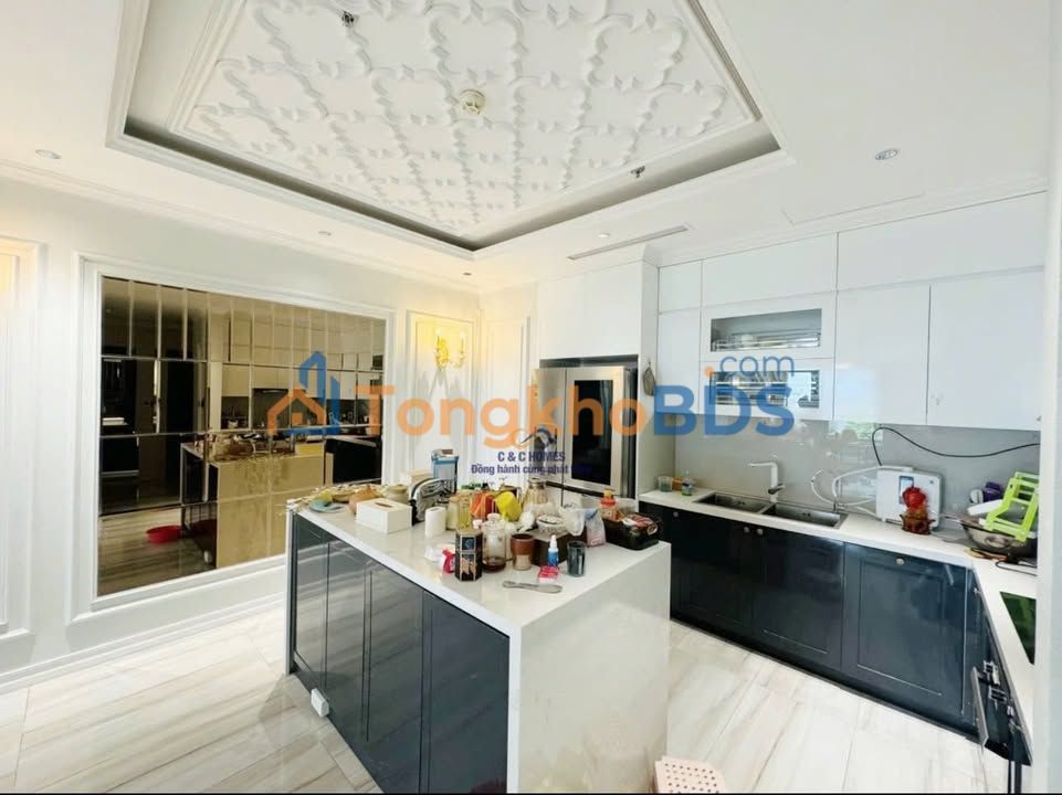 Căn hộ Times City 215m² giá 24 tỷ - Căn góc view cực đẹp