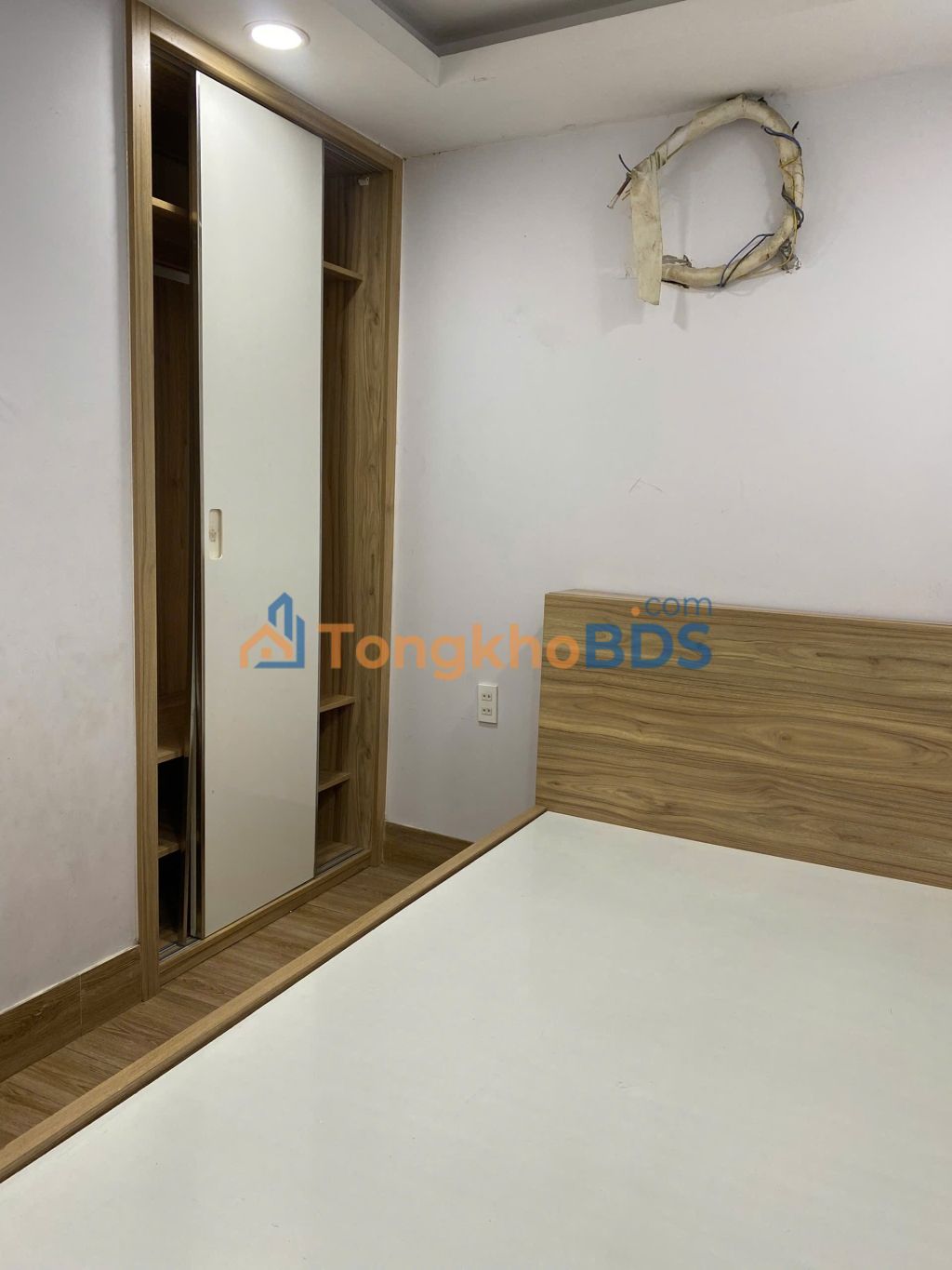 Nhà mặt tiền Hồ Bá Kiện Q10 80m² - Cho thuê 65tr