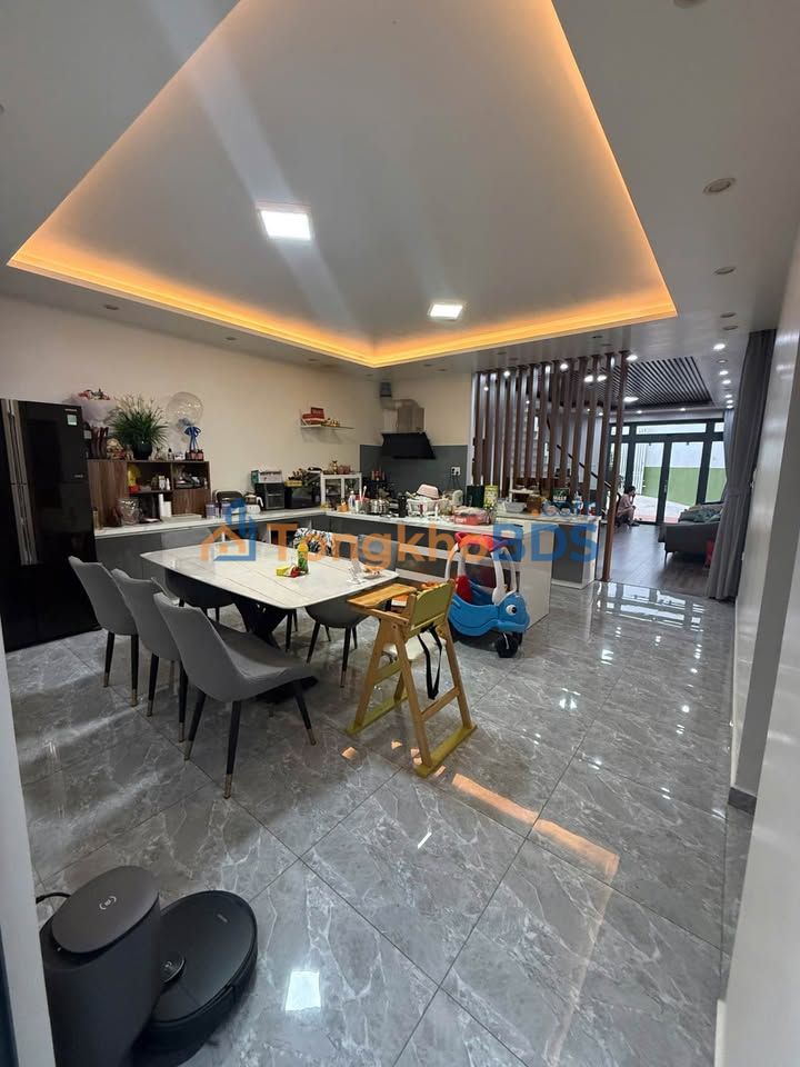 Nhà riêng Phường 3 Đà Lạt 386m² 35 tỷ - Sổ hồng sẵn chính chủ!