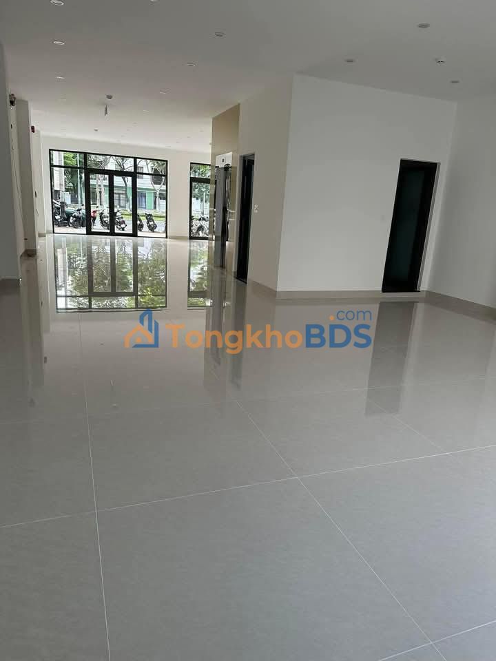 Shophouse Nguyễn Sinh Sắc 154m² giá 40 triệu - Thích hợp KD