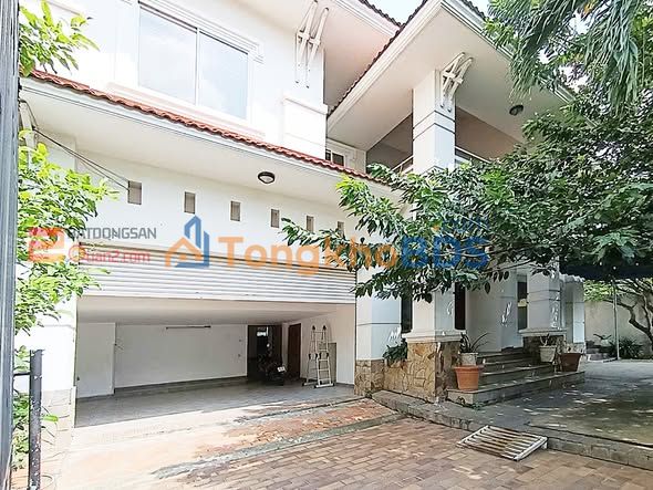 Biệt thự sân vườn An Khánh 441m², hồ bơi, 85tr