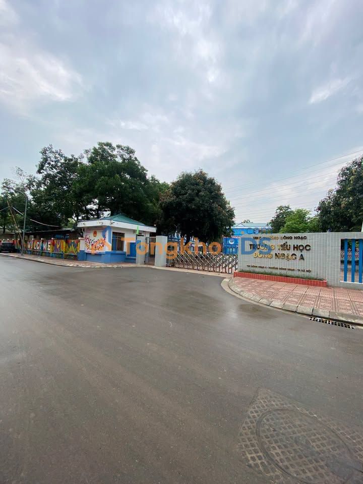 Nhà riêng Đông Ngạc 38m² sổ đỏ - Ô tô vào tận nhà